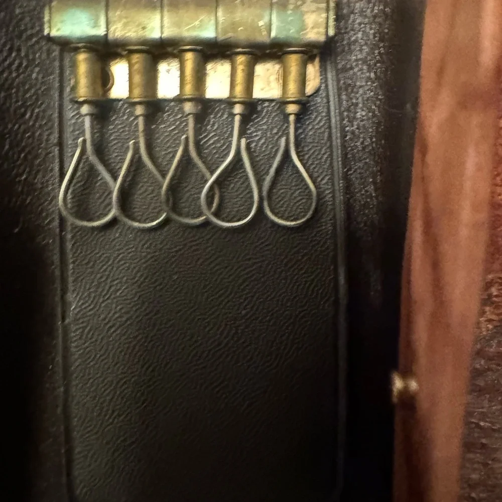 VTG Rolfs Cowhide Leather Trifold Key Case Caddy Holder Hooks